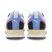 Load image into Gallery viewer, PUMA R78 Sneakers