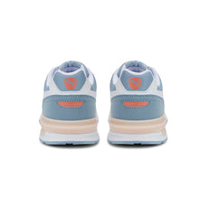 Load image into Gallery viewer, GRAVITON TRAINERS