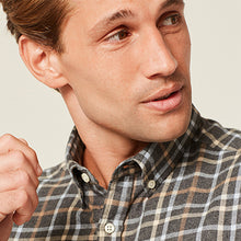 Load image into Gallery viewer, Grey/Neutral Signature Brushed Flannel Check Shirt
