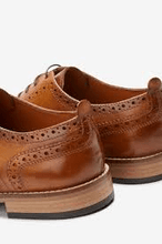 Load image into Gallery viewer, TAN CONTRAST BROGUE 6.5 EU 40 - Allsport