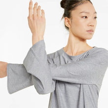 Load image into Gallery viewer, STUDIO BELL SLEEVE WOMEN'S TRAINING TOP