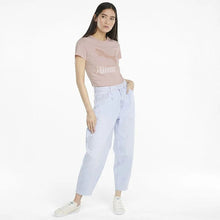 Load image into Gallery viewer, Classics Logo Tee PEAR. - Allsport