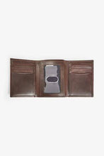 Load image into Gallery viewer, BROWN LEATHER TRIFOLD WALLET - Allsport