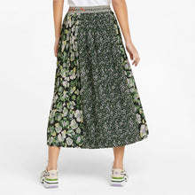 Load image into Gallery viewer, PUMA X LIBERTY PRINTED PLEATED WOMEN'S SKIRT