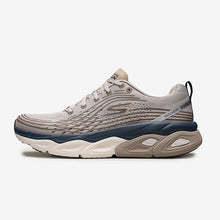 Load image into Gallery viewer, MAX CUSHIONING ULTIMATE SHOES - Allsport