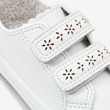 Load image into Gallery viewer, White Bumper Toe Trainers (younger girls) - Allsport