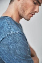 Load image into Gallery viewer, BLUE WASH GAS MONKEY TV AND FILM LICENCE T-SHIRT - Allsport