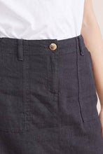 Load image into Gallery viewer, BLACK LINEN BLEND SKIRT - Allsport