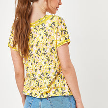 Load image into Gallery viewer, Yellow Floral Print Bubble Hem T-Shirt - Allsport