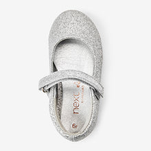 Load image into Gallery viewer, Silver Glitter Mary Jane Occasion Shoes (Younger Girl)