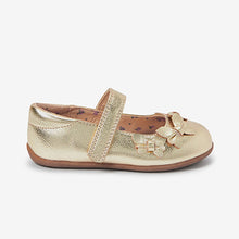 Load image into Gallery viewer, Gold Butterfly Mary Jane Shoes (Younger Girls)