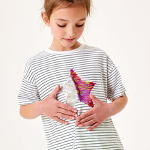 Load image into Gallery viewer, White Stripe Flippy Sequin Star T-Shirt (3-12yrs)