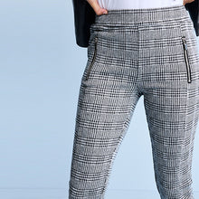Load image into Gallery viewer, Monochrome Black/White White Check Ponte Zip Detail Leggings