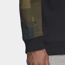 Load image into Gallery viewer, CAMOUFLAGE CREW SWEATSHIRT - Allsport