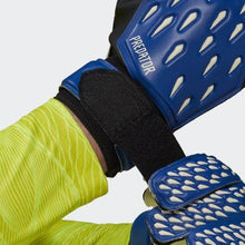Load image into Gallery viewer, PREDATOR TRAINING GOALKEEPER GLOVES - Allsport