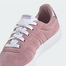 Load image into Gallery viewer, VULC RAID3R LIFESTYLE SKATEBOARDING 3-STRIPES SHOES