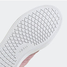 Load image into Gallery viewer, VULC RAID3R LIFESTYLE SKATEBOARDING 3-STRIPES SHOES