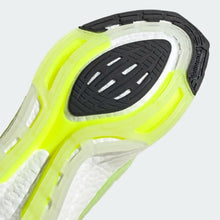 Load image into Gallery viewer, ULTRABOOST 22 - Allsport