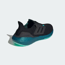 Load image into Gallery viewer, ULTRABOOST 22 - Allsport