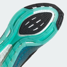 Load image into Gallery viewer, ULTRABOOST 22 - Allsport
