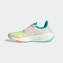 Load image into Gallery viewer, ULTRABOOST 22 SHOES - Allsport