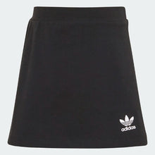 Load image into Gallery viewer, HER STUDIO LONDON ANIMAL FLOWER PRINT SKORT AND TEE SET - Allsport