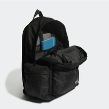 Load image into Gallery viewer, CLASSIC BADGE OF SPORT BACKPACK 3