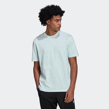 Load image into Gallery viewer, ADICOLOR CLASSICS BACK AND FRONT TREFOIL BOXY TEE