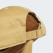 Load image into Gallery viewer, OUTLIN LOGO CAP