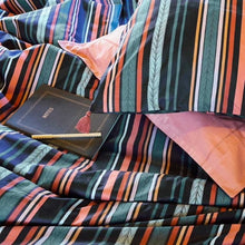 Load image into Gallery viewer, Housse de couette réversible percale de coton Exotica rayures (260x240)
