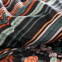 Load image into Gallery viewer, Housse de couette réversible percale de coton Exotica rayures (260x240)