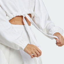 Load image into Gallery viewer, DANCE CROP VERSATILE SWEATSHIRT