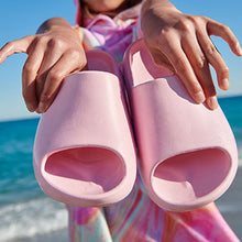 Load image into Gallery viewer, Pink Chunky Sliders (Older Girls)