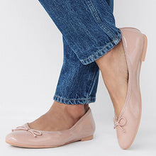 Load image into Gallery viewer, Nude Patent Forever Comfort® Ballerina Shoes