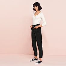 Load image into Gallery viewer, Cord Mom Black Jeans