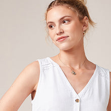 Load image into Gallery viewer, White Linen Blend Sleeveless Top