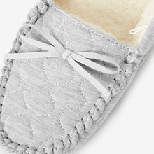 Load image into Gallery viewer, Grey Quilted Faux Fur Lined Moccasin Slippers