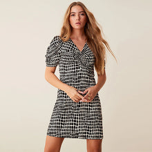Load image into Gallery viewer, Black / White Ruched V-Neck Short Sleeve Midi Tea Dress