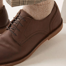 Load image into Gallery viewer, Brown Leather Desert Shoes