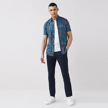 Load image into Gallery viewer, Blue/Black Printed Short Sleeve Shirt