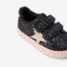 Load image into Gallery viewer, Black Glitter Star Trainers (Younger Girls)