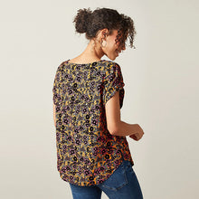 Load image into Gallery viewer, Black and Orange Ditsy Boxy T-Shirt