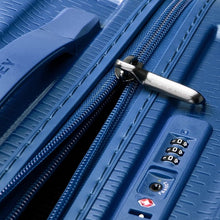 Load image into Gallery viewer, TURENNE SUITCASE - M (70CM) DARK BLUE