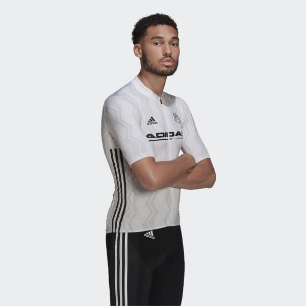 Adidas 2019 q3 2025