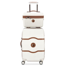 Load image into Gallery viewer, CHATELET AIR TOTE BEAUTY CASE