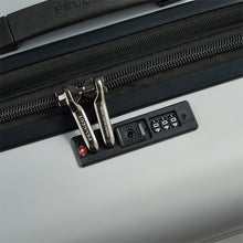 Load image into Gallery viewer, PEUGEOT ZIP Checkin suitcase - M expandable (66cm)
