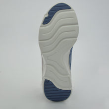 Load image into Gallery viewer, Sport Active D&#39;Lux Comfort - Surreal
