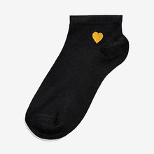 Load image into Gallery viewer, Heart Motif Trainer Socks Five Pack
