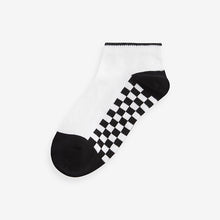 Load image into Gallery viewer, White Checkerboard 7 Pack Cotton Rich Trainer Socks
