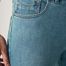 Load image into Gallery viewer, Blue Light Tint Summerweight Jeans
